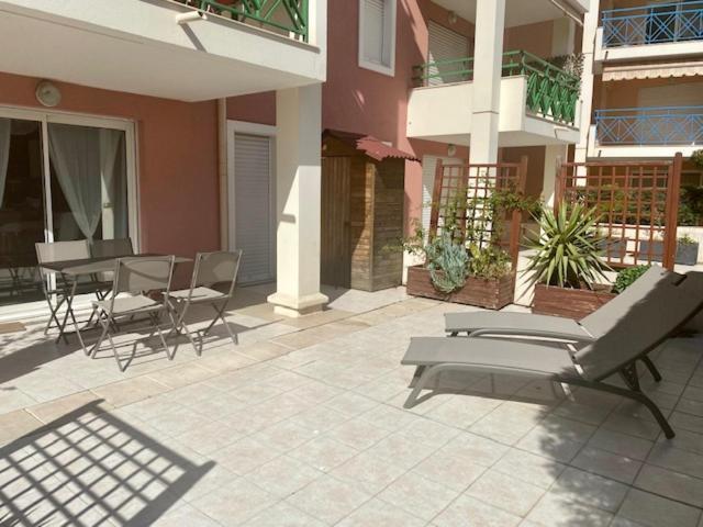 Appt 2 Pieces Port Frejus - Mega Terrasse + Garage Apartment ภายนอก รูปภาพ